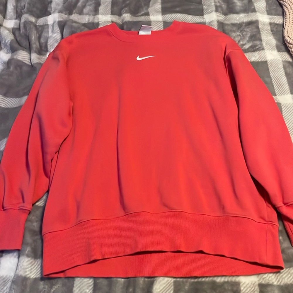 Oversized Nike Crewneck